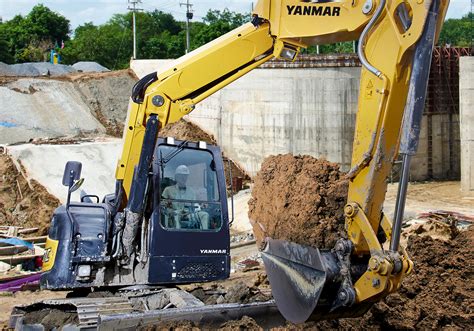 yanmar mini excavator mid boom pivot|B7.